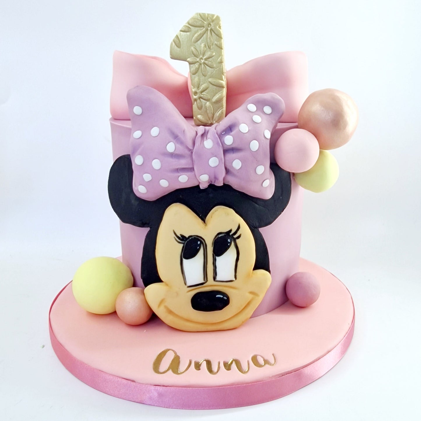 Minnie Mouse birthday cake made in Basildon Essex