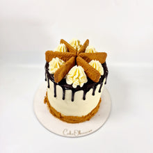 Load image into Gallery viewer, Biscoff cake