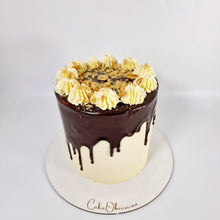 Load image into Gallery viewer, Peanut Butter Drip Cake