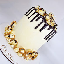 Load image into Gallery viewer, Salted Caramel Popcorn cake