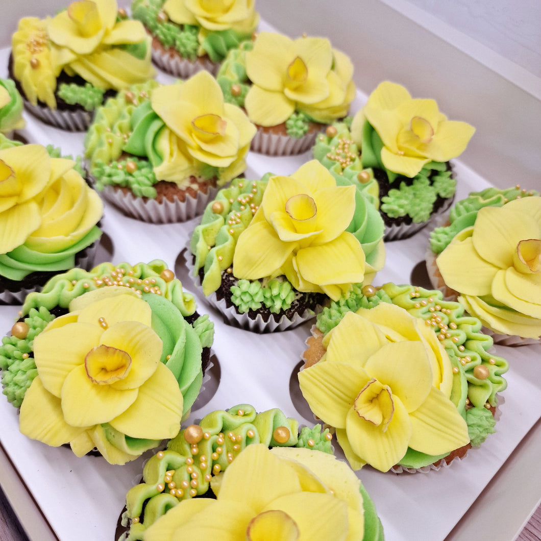 Daffodils Cupcakes