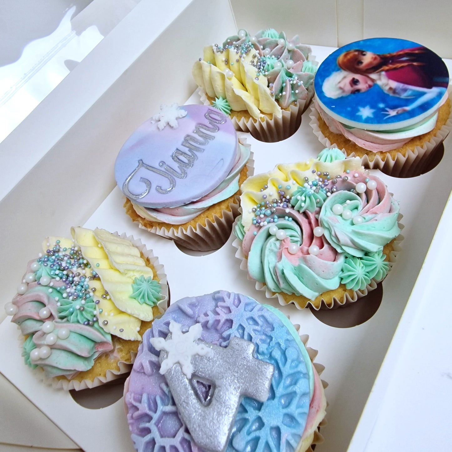 Frozen themed cupcakes inspired by Disney’s Frozen for delivery in Basildon Essex