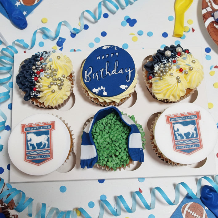 Football themed cupcakes in Basildon Essex, personalised with favourite football team, buttercream decorated cupcakes for birthdays and events.