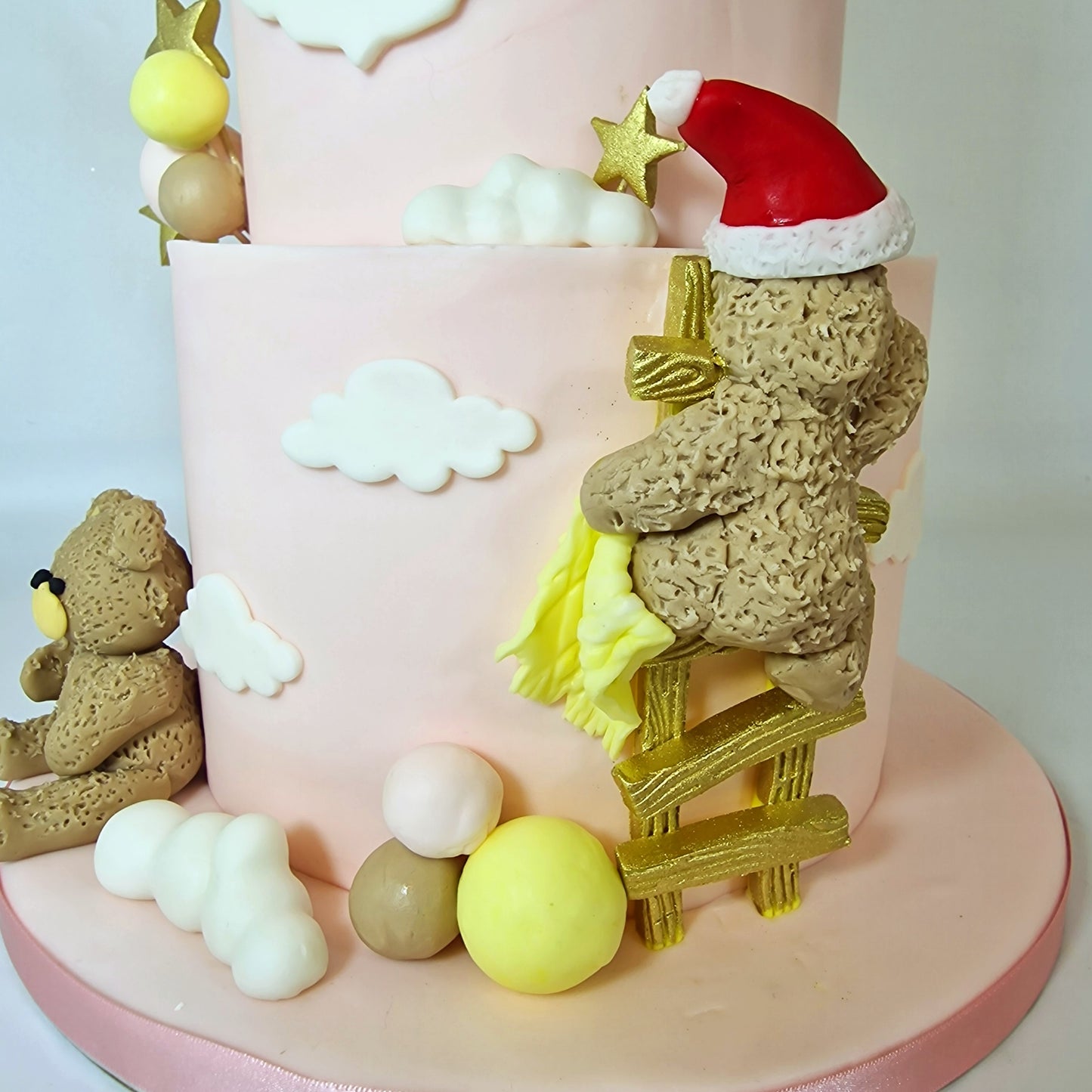 Baby shower cake