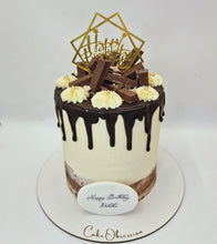 Load image into Gallery viewer, Kit Kat cake
